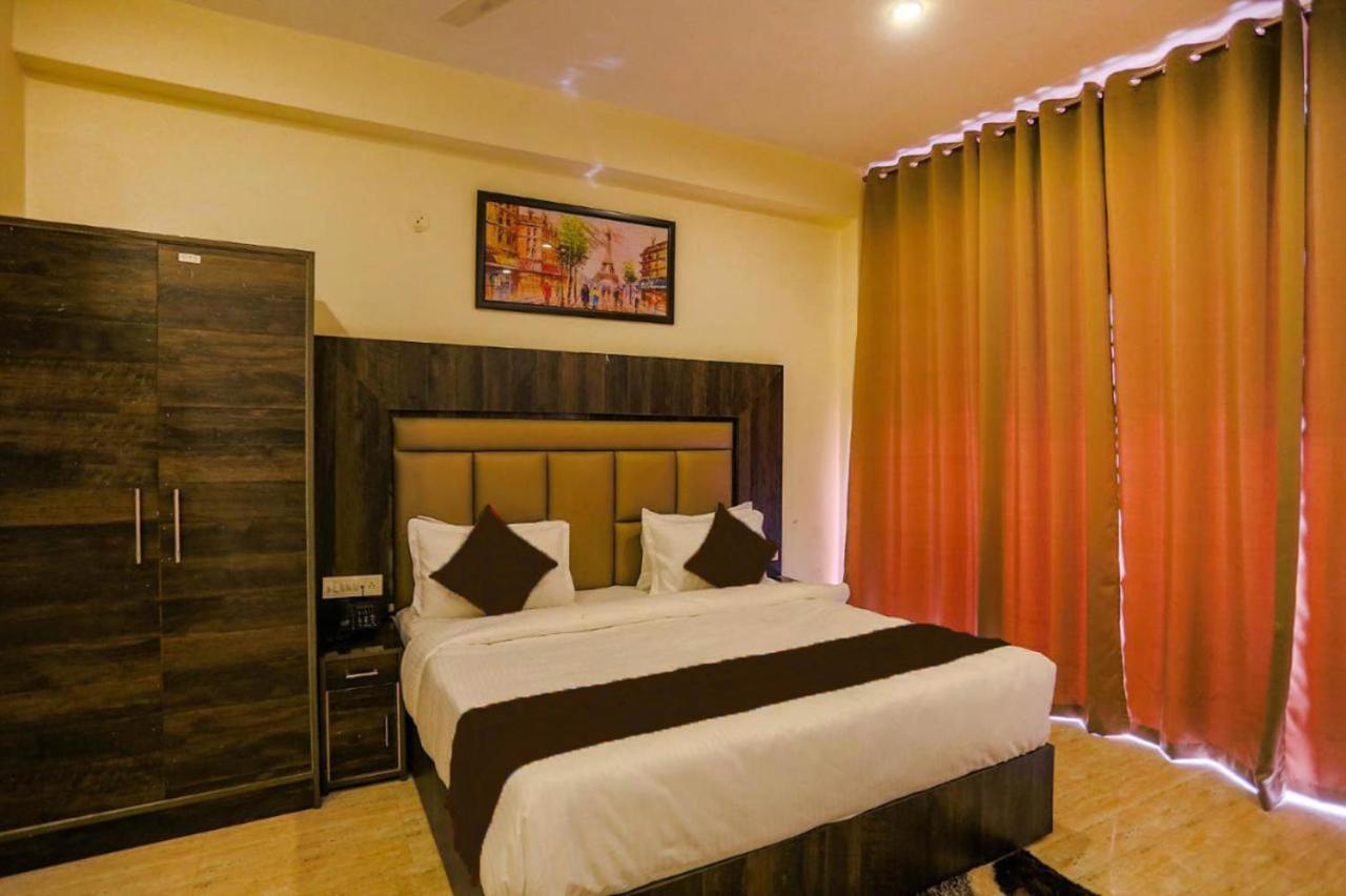 نيودلهي Hotel Swan Suite Near Delhi Airport المظهر الخارجي الصورة