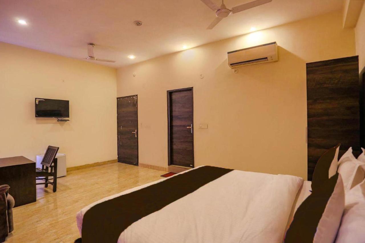 نيودلهي Hotel Swan Suite Near Delhi Airport المظهر الخارجي الصورة