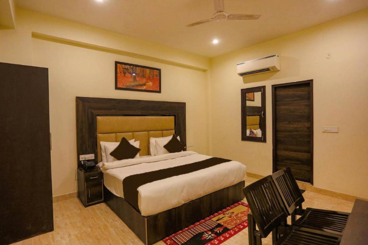 نيودلهي Hotel Swan Suite Near Delhi Airport المظهر الخارجي الصورة